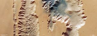 Image from the original Mars Express Peers Into Mars Grand Canyon section.